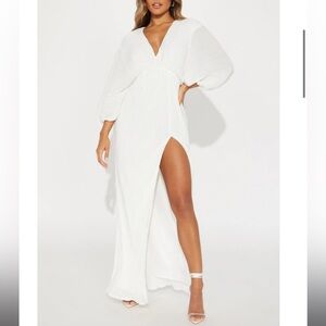 NEW FashionNova White Maxi Dress